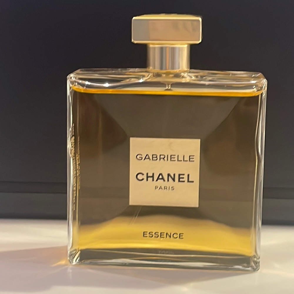 CHANEL GABRIELLE Essence